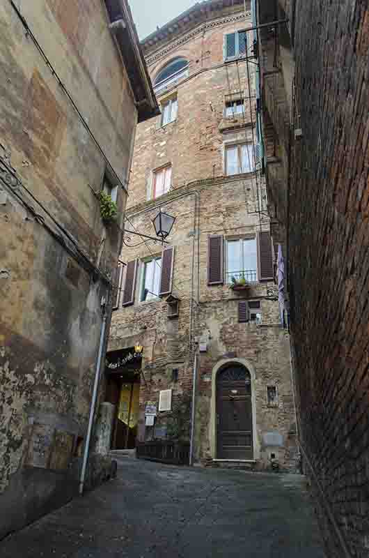83 - Italia - Siena
